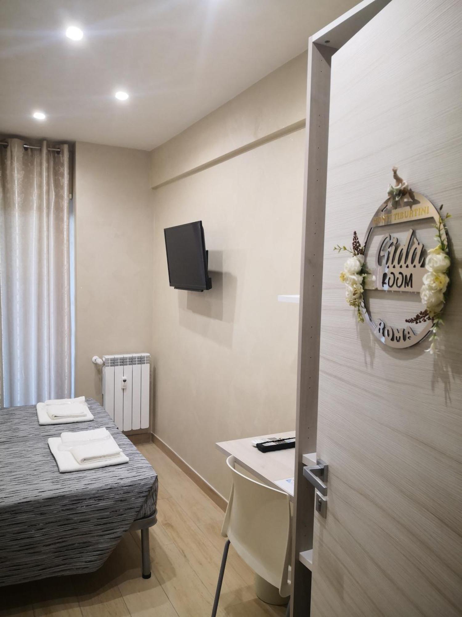 Gida Metro B Monti Tiburtini Homestay *